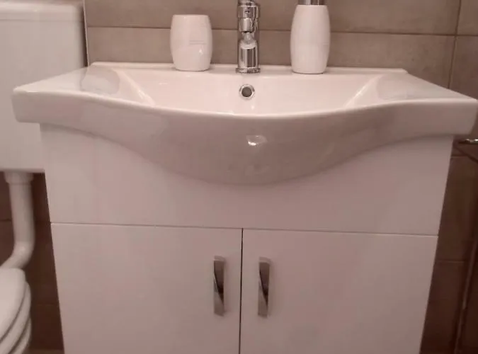 Apartman Leona